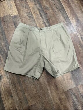 Puritan Men’s pleated golf Shorts - Khaki